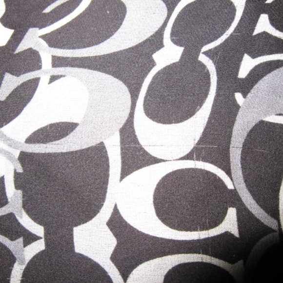 Authentic COACH Signature C Silk Scarf - Picture 3 of 3